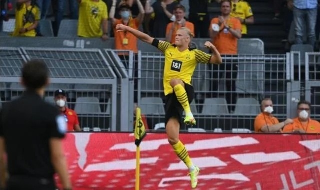  奥格斯堡定位球战术奏效，德甲高空轰炸连克强敌