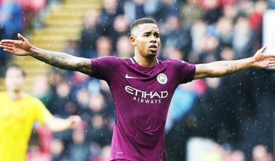  哈兰德再破纪录，曼城锋霸领跑英超射手榜  